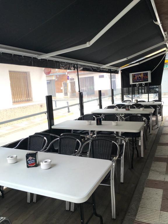 Hostal Los Manos Blanes Exterior foto