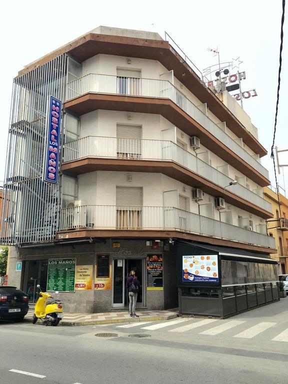 Hostal Los Manos Blanes Exterior foto
