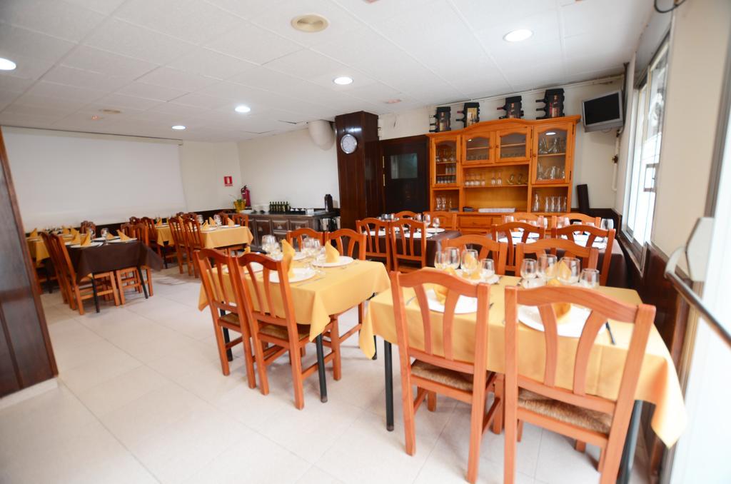 Hostal Los Manos Blanes Exterior foto